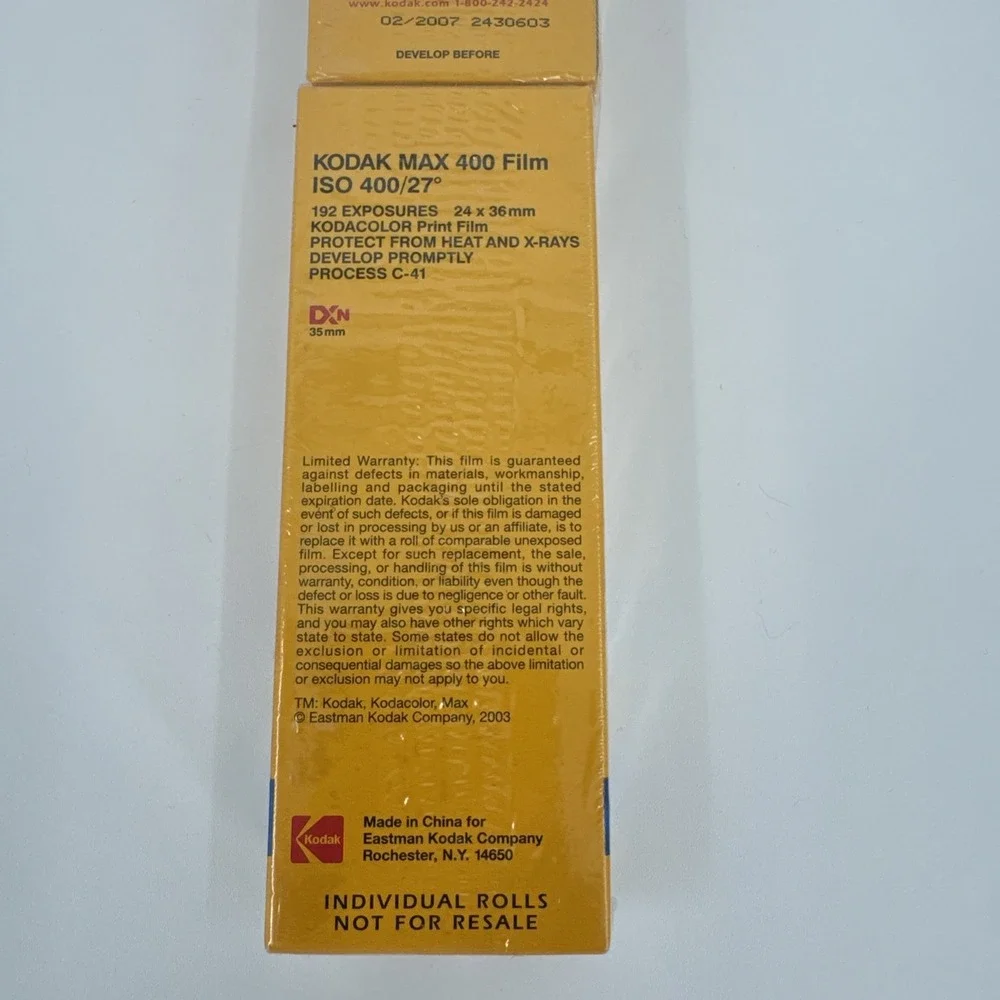Kodak Max Versatility 400 35mm Color Film 7 Rolls, Expired 2/2007